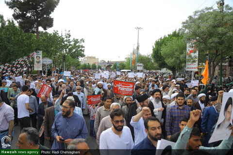 مظاهرات حاشدة في مدينة قم تنديداً بجرائم كيان الاحتلال ودعماً لغزة