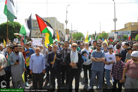 مظاهرات حاشدة في مدينة قم تنديداً بجرائم كيان الاحتلال ودعماً لغزة