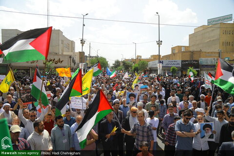 مظاهرات حاشدة في مدينة قم تنديداً بجرائم كيان الاحتلال ودعماً لغزة