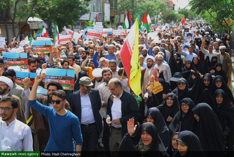 مظاهرات حاشدة في مدينة قم تنديداً بجرائم كيان الاحتلال ودعماً لغزة