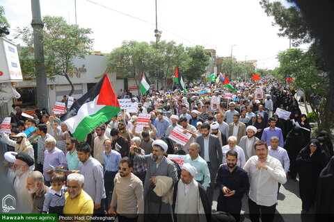 مظاهرات حاشدة في مدينة قم تنديداً بجرائم كيان الاحتلال ودعماً لغزة