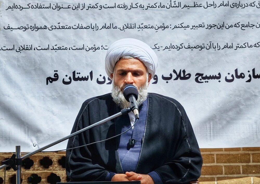 دشمن اصلی انقلاب "تهدید نرم"  است / بانوان در دفاع از ارزش‌های انقلابی نقش کلیدی ایفا می‌کنند