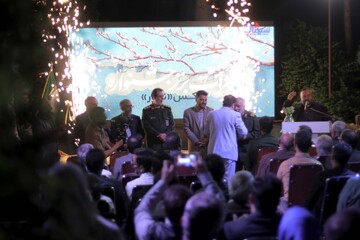 تصاویر / تجلیل از فعالان رویدادهای هنری در خراسان جنوبی