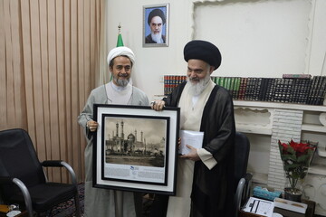 تورهای گردشگری – زیارتی بین المللیِ متناسب با فضای مذهبی شهر قم راه‌اندازی شود