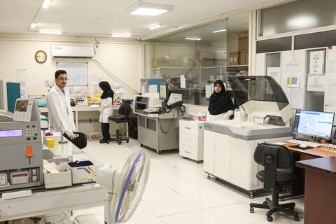 تصاویر / بازدید نماینده ولی فقیه در استان قزوین از مجموعه جهاد دانشگاهی  قزوین