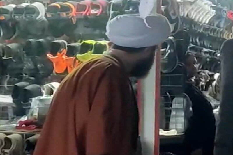 حضور امام جمعه بیستون در جمع بازاریان+تصاویر