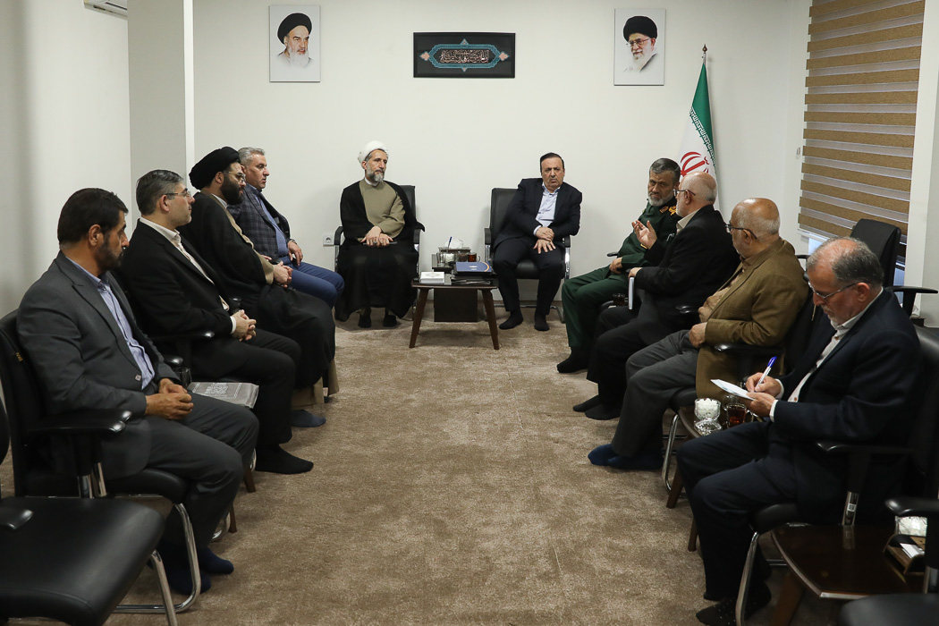 برگزاری جلسه هیئت امناء ستاد عتبات عالیات استان قزوین با حضور امام جمعه