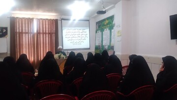 هشدار جدی درباره «خسارت پنهان عمر» در مدرسه علمیه فریدن / فرصت‌هایی که بی‌صدا ذوب می‌شوند