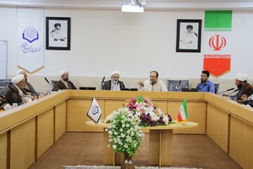 تصاویر/ نشست علمی- اقتصادی «شعار سال  ۱۴۰۴ و نقش حوزه های علمیه در تحقق آن»