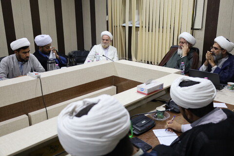 تصاویر/اجلاسیه مدیران مدارس علمیه استان هرمزگان در میناب