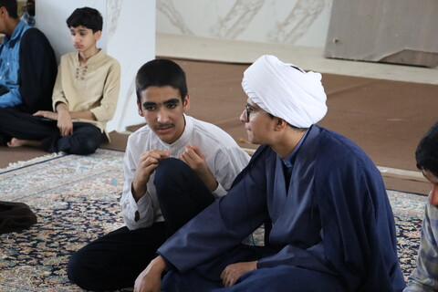 تصاویر/ بازدید نماینده ولی فقیه. مدیر حوزه علمیه و استاندار هرمزگان از مدرسه علمیه امام علی  (ع) میناب