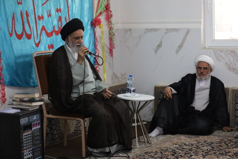 تصاویر/ بازدید نماینده ولی فقیه. مدیر حوزه علمیه و استاندار هرمزگان از مدرسه علمیه امام علی  (ع) میناب