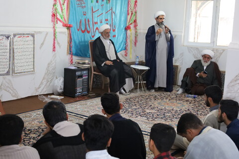 تصاویر/ بازدید نماینده ولی فقیه. مدیر حوزه علمیه و استاندار هرمزگان از مدرسه علمیه امام علی  (ع) میناب