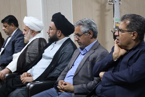 تصاویر/ نشست شورای عالی حوزه های علمیه هرمزگان با حضور استاندار