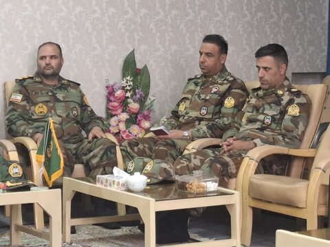 تصاویر/ دیدار فرماندهان گروه 840 موشکی نزاجا با نماینده ولی فقیه درکاشان