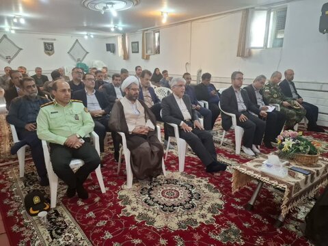 تصاویر/ جلسه هفتگی امام جمعه آران و بیدگل با مسئولان ادارات
