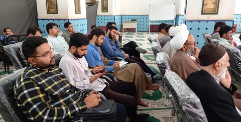 تصاویر/ کرسی آزاد‌اندیشی جایگاه فلسفه در فهم و تفسیر معارف وحیانی، در مدرسه علمیه آیت‌الله مدنی کاشانی(ره)