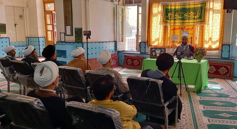 تصاویر/ کرسی آزاد‌اندیشی جایگاه فلسفه در فهم و تفسیر معارف وحیانی، در مدرسه علمیه آیت‌الله مدنی کاشانی(ره)