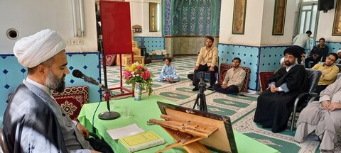 تصاویر/ کرسی آزاد‌اندیشی جایگاه فلسفه در فهم و تفسیر معارف وحیانی، در مدرسه علمیه آیت‌الله مدنی کاشانی(ره)