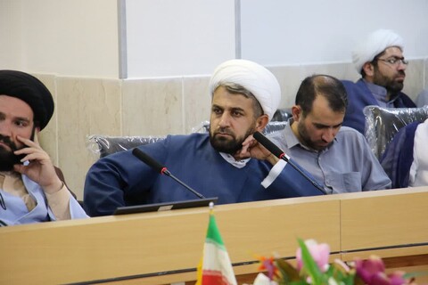 تصاویر| نشست علمی- اقتصادی«شعار سال  ۱۴۰۴ و نقش حوزه های علمیه در تحقق آن»