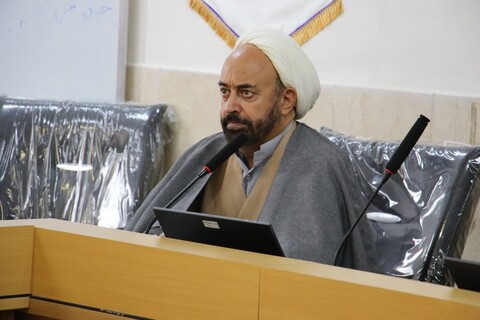 تصاویر| نشست علمی- اقتصادی«شعار سال  ۱۴۰۴ و نقش حوزه های علمیه در تحقق آن»