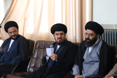 تصاویر/اجلاسیه مدیران و معاونین مدیران مدارس علمیه استان کردستان