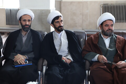 تصاویر/اجلاسیه مدیران و معاونین مدیران مدارس علمیه استان کردستان