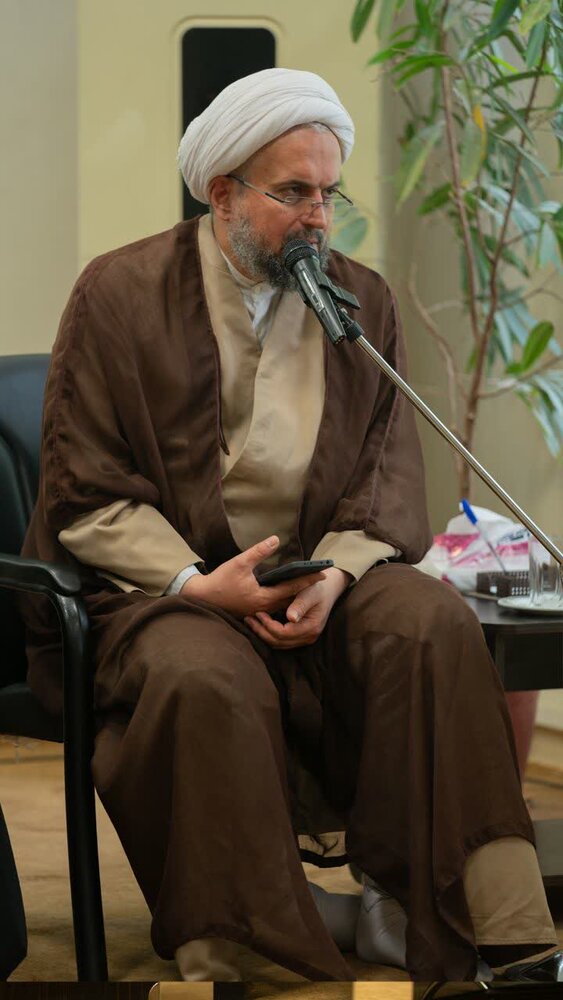 تصاویر| برگزاری جلسه ستاد دهه کرامت ۱۴۰۴