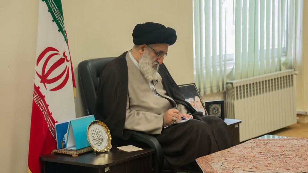 تصاویر| برگزاری جلسه ستاد دهه کرامت ۱۴۰۴