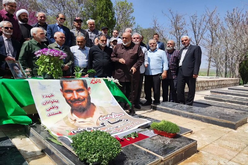تصاویر/ یادواره شهیدان «رضا و غلامحسین گودینی» در شهرستان کنگاور