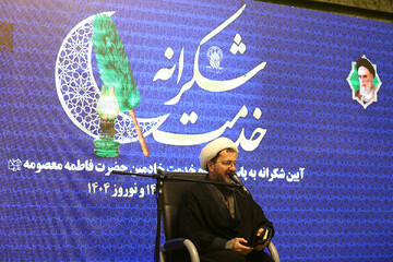 خدمت شاکرانه به اهل‌بیت (ع) انسان را بزرگ می‌کند