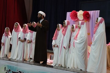 تصاویر/ جشن تکلیف دانش‌آموزان عالیشهر