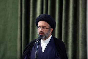 تبیین مفاهیم قرآن مهم‌ترین رویکرد برنامه‌های فرهنگی حرم قم است