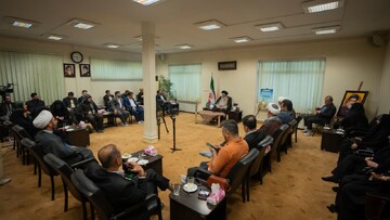 تصاویر/ محفل شعرخوانی شاعران آیینی استان البرز