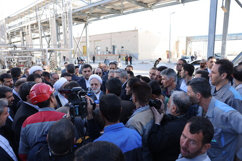 تصاویر / بازدید رئیس قوه قضاییه از کارخانه «صنایع پتروشیمی هگمتانه»