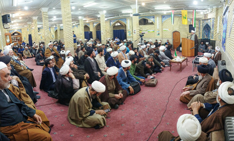 نشست علما و طلاب حوزه علمیه همدان با حجت الاسلام عبداللهی