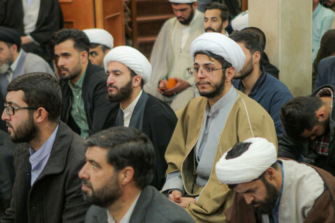 نشست علما و طلاب حوزه علمیه همدان با حجت الاسلام عبداللهی
