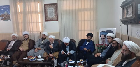 تصاویر/ نشست مدیران مدارس علمیه منطقه کاشان