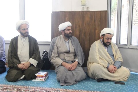 تصاویر / دیدار نماینده ولی فقیه در استان قزوین با اساتید وطلاب مدرسه علمیه مولاوردیخان (سفیران هدایت قزوین )