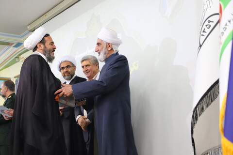 تصاویر / همایش تکریم علماء و روحانیون عرصه جهاد تبیین
