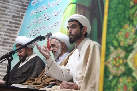 تصاویر / برگزاری کرسی های آزاد اندیشی در مدرسه علمیه سردارین قزوین