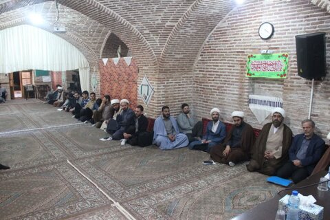 تصاویر / برگزاری کرسی های آزاد اندیشی در مدرسه علمیه سردارین قزوین