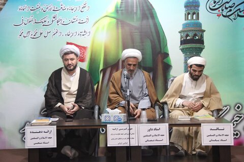 تصاویر / برگزاری کرسی های آزاد اندیشی در مدرسه علمیه سردارین قزوین