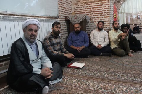 تصاویر / برگزاری کرسی های آزاد اندیشی در مدرسه علمیه سردارین قزوین