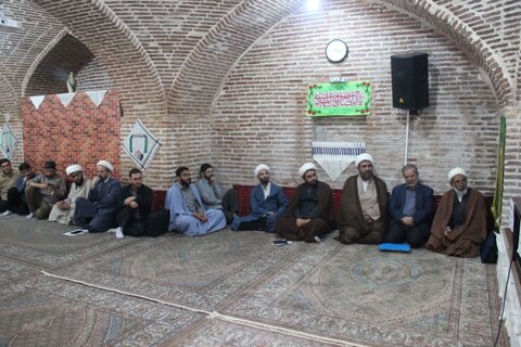 تصاویر / برگزاری کرسی های آزاد اندیشی در مدرسه علمیه سردارین قزوین