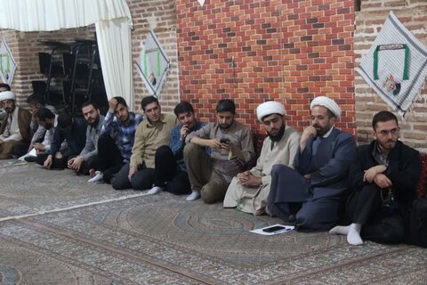 تصاویر / برگزاری کرسی های آزاد اندیشی در مدرسه علمیه سردارین قزوین