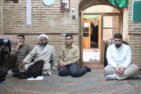 تصاویر / برگزاری کرسی های آزاد اندیشی در مدرسه علمیه سردارین قزوین