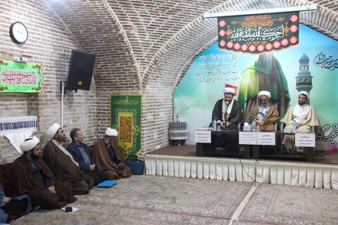 تصاویر / برگزاری کرسی های آزاد اندیشی در مدرسه علمیه سردارین قزوین