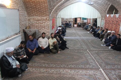 تصاویر / برگزاری کرسی های آزاد اندیشی در مدرسه علمیه سردارین قزوین