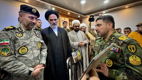 تصاویر/  صبحگاه مشترک نیروهای مسلح در میدان صبحگاه تیپ ۲۶۴ متحرک هجومی شهید عبدی سلماس